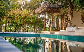 Villa Paz - La Villa Group
